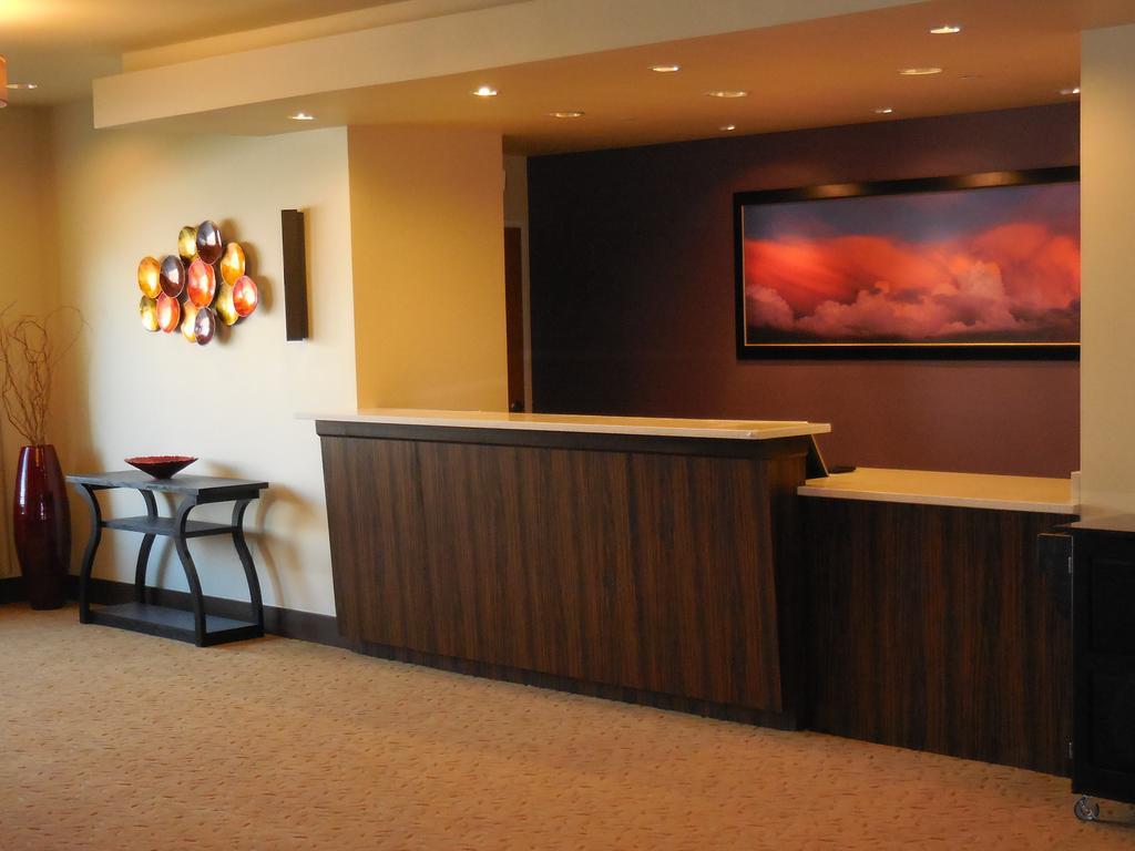Ledgestone Hotel Billings Exterior photo
