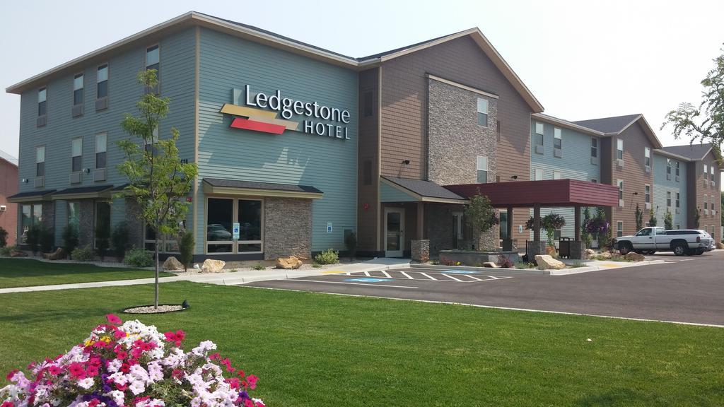 Ledgestone Hotel Billings Exterior photo